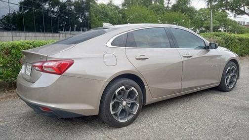 2022 Chevrolet Malibu FWD LT