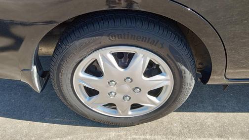 2017 Nissan Versa 1.6 S+