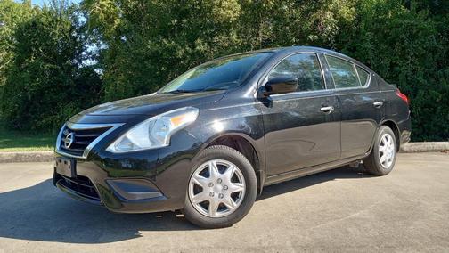 2017 Nissan Versa 1.6 S+