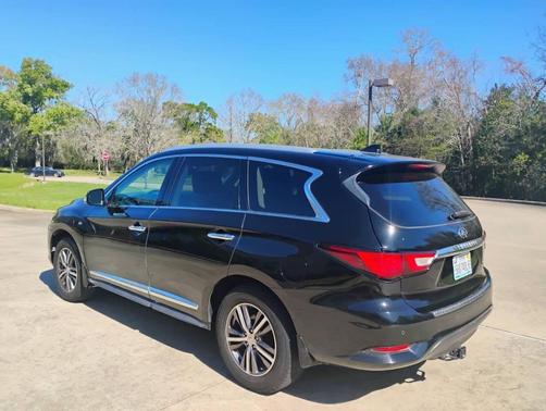 2017 INFINITI QX60 Base