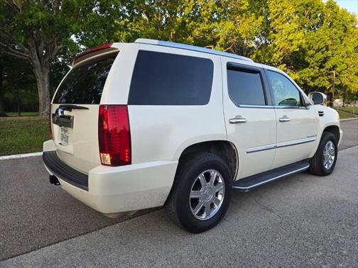 2007 Cadillac Escalade Base