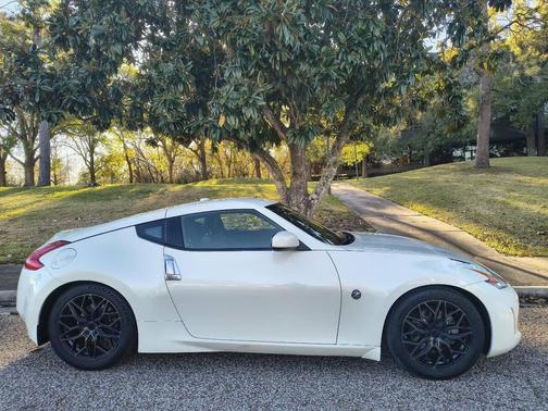 2016 Nissan 370Z Touring