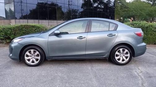 2013 Mazda Mazda3 i Sport