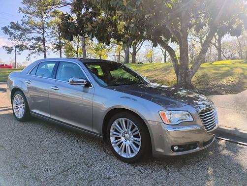 2014 Chrysler 300 S