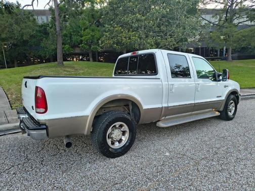Oxford White Clearcoat 2003 Ford F-250 XL Crew Cab