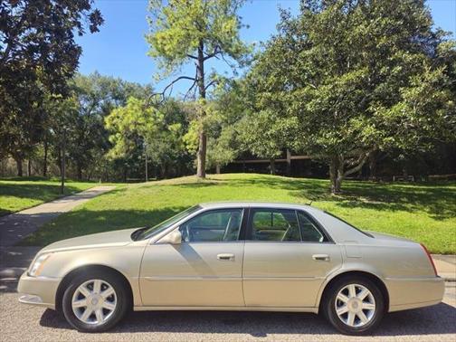 2007 Cadillac DTS Luxury