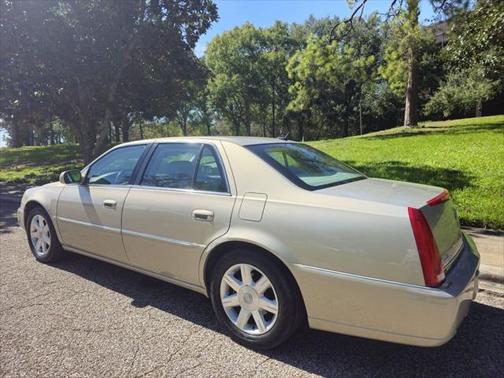 2007 Cadillac DTS Luxury