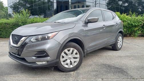 Gun Metallic 2020 Nissan Rogue Sport S