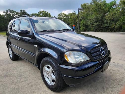 2000 Mercedes-Benz M-Class ML 320 AWD 4MATIC 4dr SUV