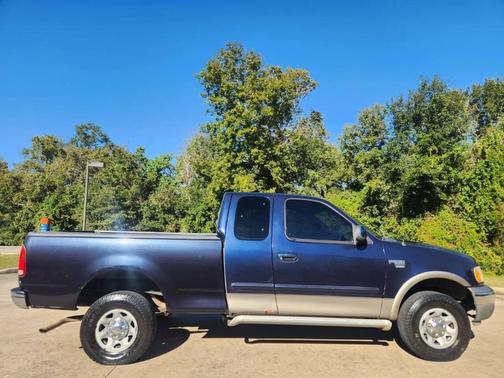 2002 Ford F-150 XLT SuperCab