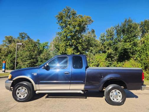 2002 Ford F-150 XLT SuperCab
