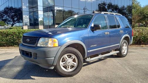 2005 Ford Explorer XLS