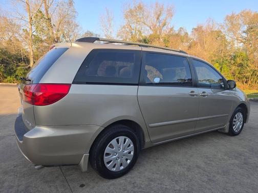 2007 Toyota Sienna CE