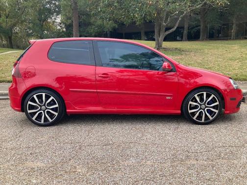 2008 Volkswagen R32 Base AWD 2dr Hatchback