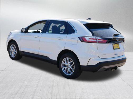 Star White Metallic Tri-Coat 2023 Ford Edge SEL