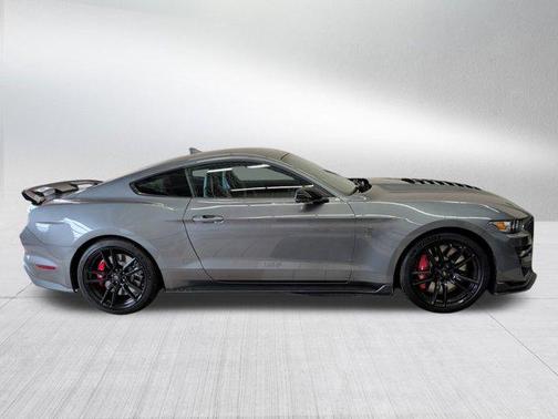 2021 Ford Shelby GT500 Base