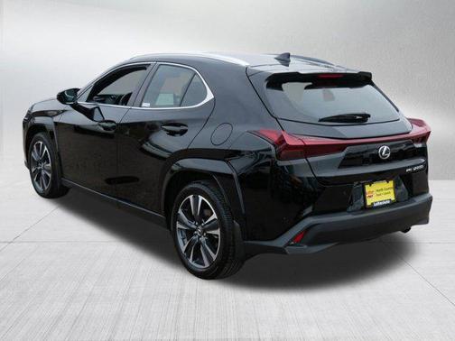 2024 Lexus UX 250h Base