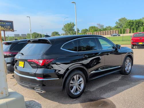 Majestic Black Pearl 2024 Acura MDX Standard