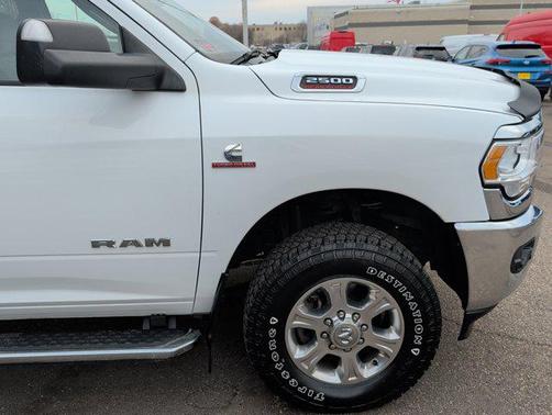 2022 RAM 2500 Big Horn Crew Cab 4x4 6'4' Box