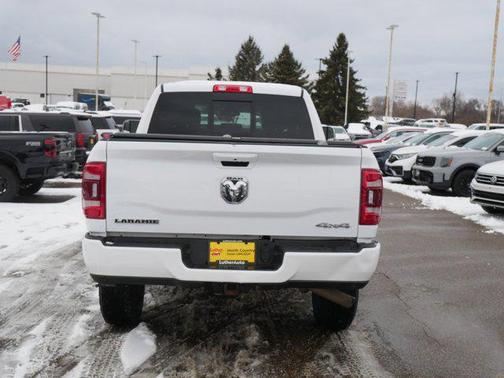 2021 RAM 2500 Laramie Crew Cab 4x4 6'4' Box