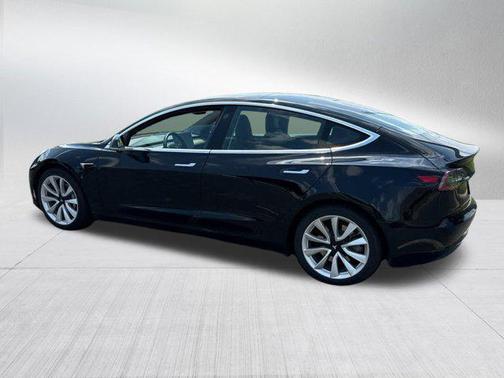 2019 Tesla Model 3 Standard Range