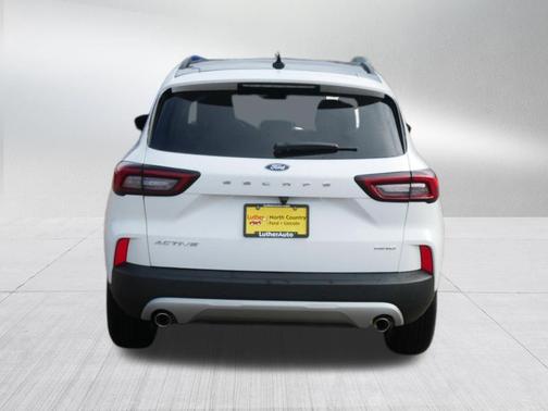 Oxford White 2025 Ford Escape Active