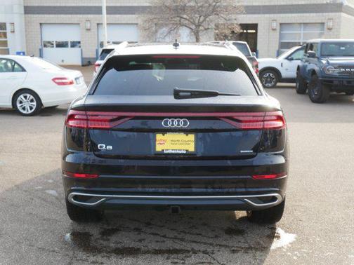 Orca Black Metallic 2019 Audi Q8 3.0T Premium