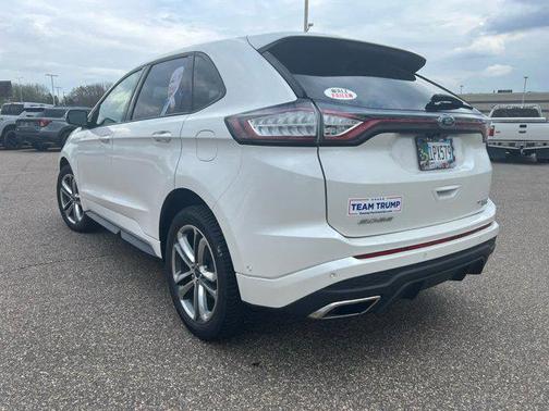 2017 Ford Edge Sport