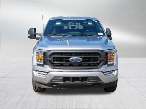 Iconic Silver Metallic 2022 Ford F-150 XLT