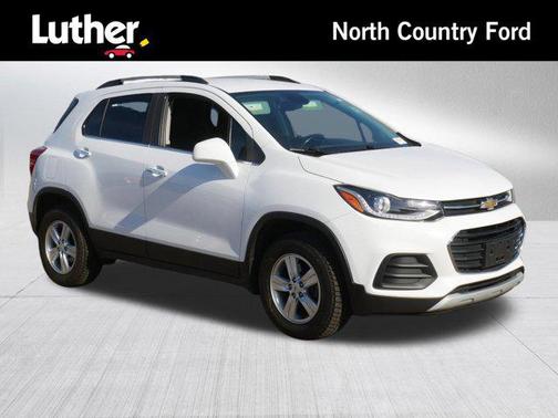 Summit White 2018 Chevrolet Trax LT