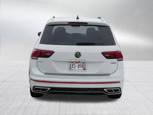 2022 Volkswagen Tiguan 2.0T SEL R-Line 4MOTION