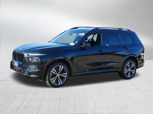 Black Sapphire Metallic 2023 BMW X7 xDrive40i
