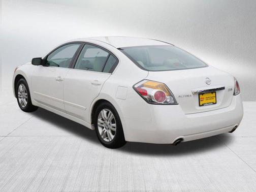 2010 Nissan Altima 2.5 S