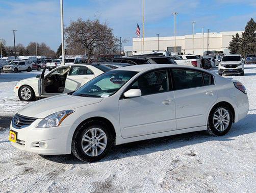 2010 Nissan Altima 2.5 S