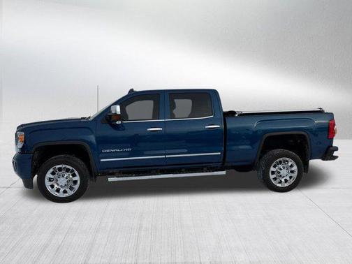 2015 GMC Sierra 2500 Denali