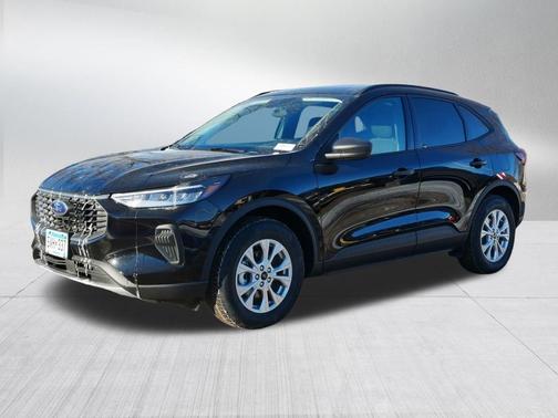 Agate Black Metallic 2025 Ford Escape Active
