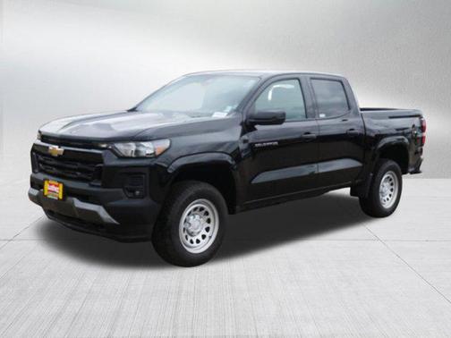 Black 2024 Chevrolet Colorado WT
