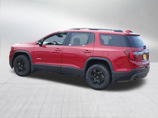 2022 GMC Acadia AT4