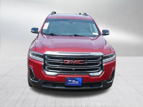 2022 GMC Acadia AT4