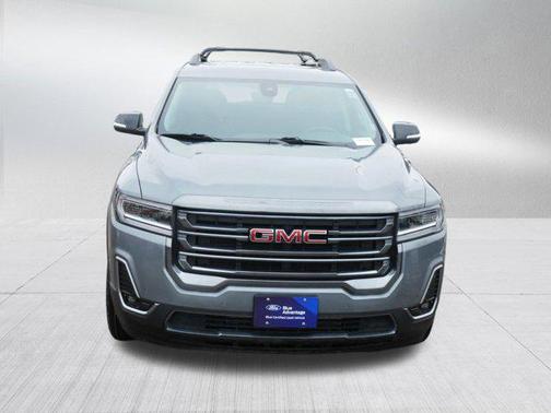 2022 GMC Acadia AWD AT4