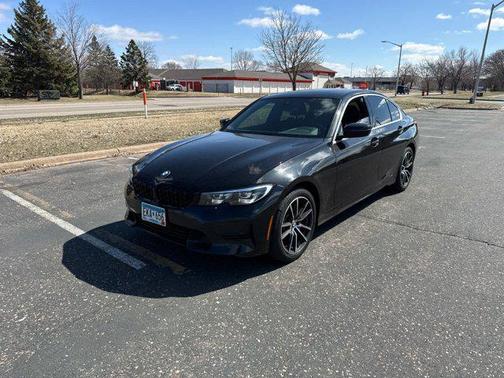Black Sapphire Metallic 2019 BMW 330 xDrive
