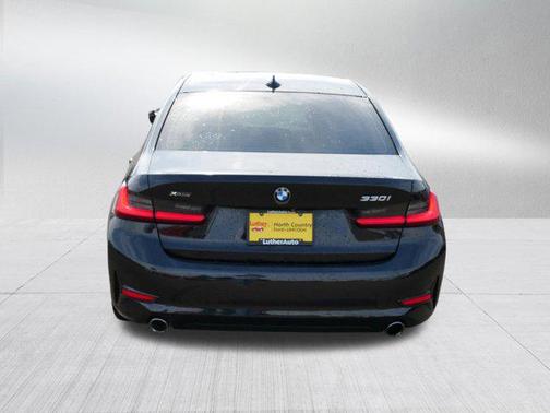 Black Sapphire Metallic 2019 BMW 330 xDrive