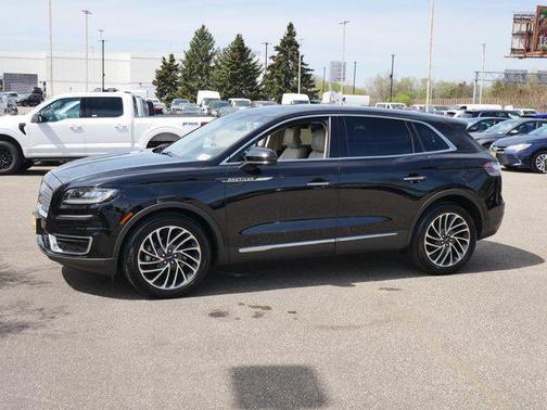 2019 Lincoln Nautilus Reserve