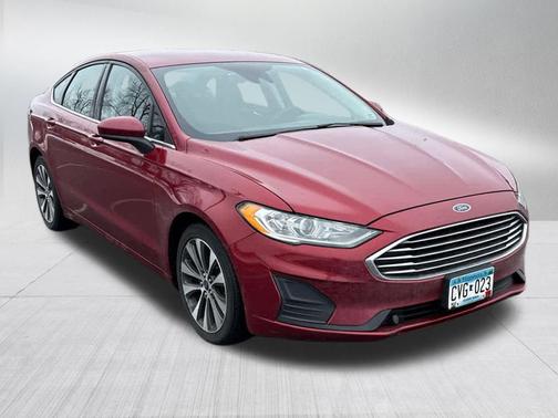 Ruby Red Metallic Tinted Clearcoat 2019 Ford Fusion SE