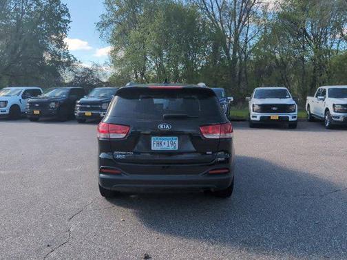 2017 Kia Sorento LX