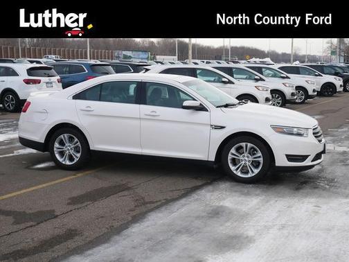 White Platinum Metallic Tri-Coat 2016 Ford Taurus SEL