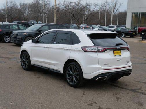 2017 Ford Edge Sport