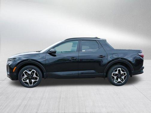 Phantom Black 2022 Hyundai SANTA CRUZ Limited