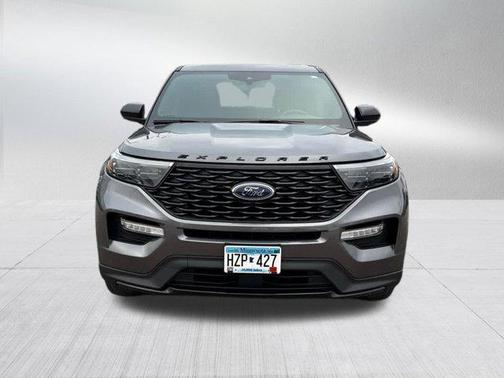 2022 Ford Explorer ST-Line