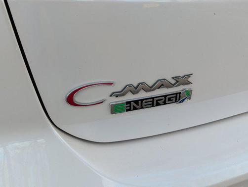 White Platinum Metallic Tri-Coat 2014 Ford C-Max Energi SEL